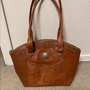 American West Tan Leather Shoulder Bag